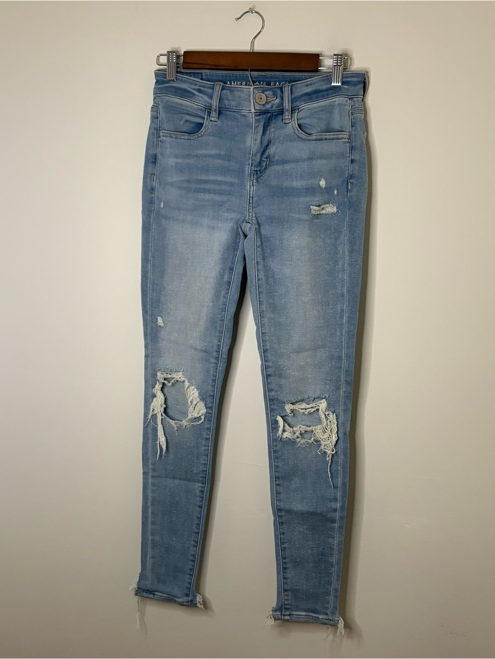 American Eagle Womens Jeans Sz 2 Distressed Grunge Country Chic Stretch Punk